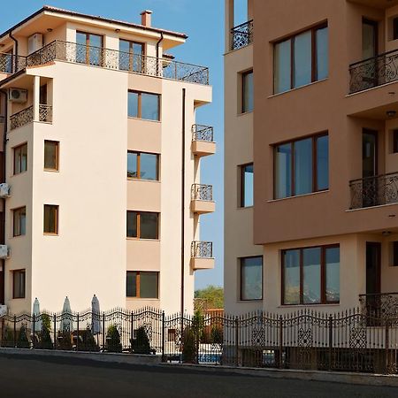 Stanny Court Aparthotel Nessebar Exterior foto