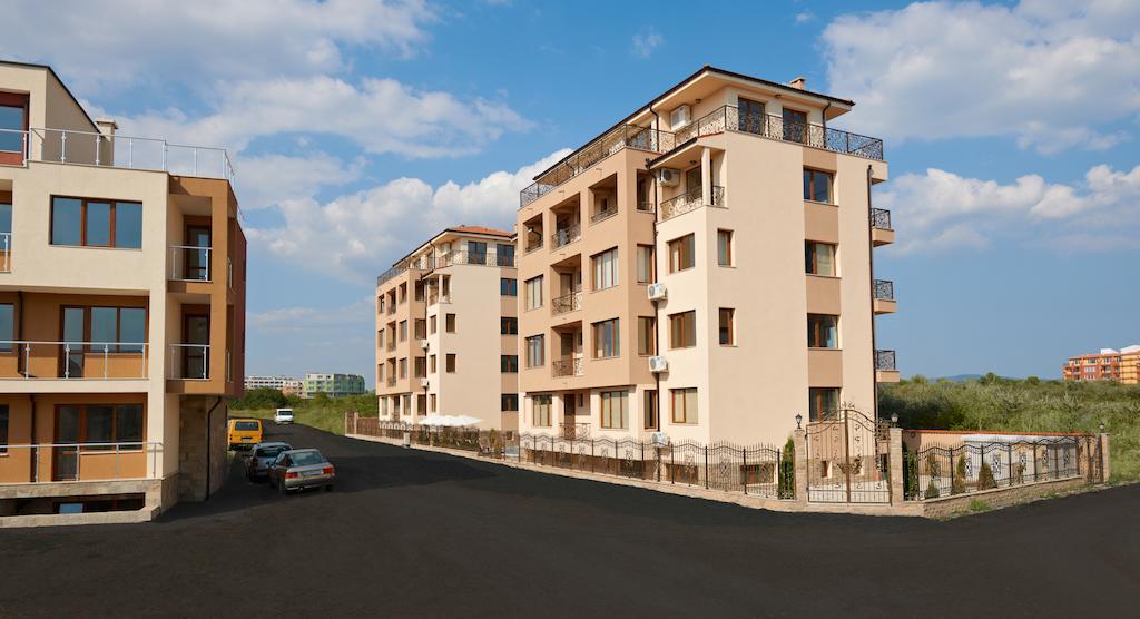 Stanny Court Aparthotel Nessebar Exterior foto